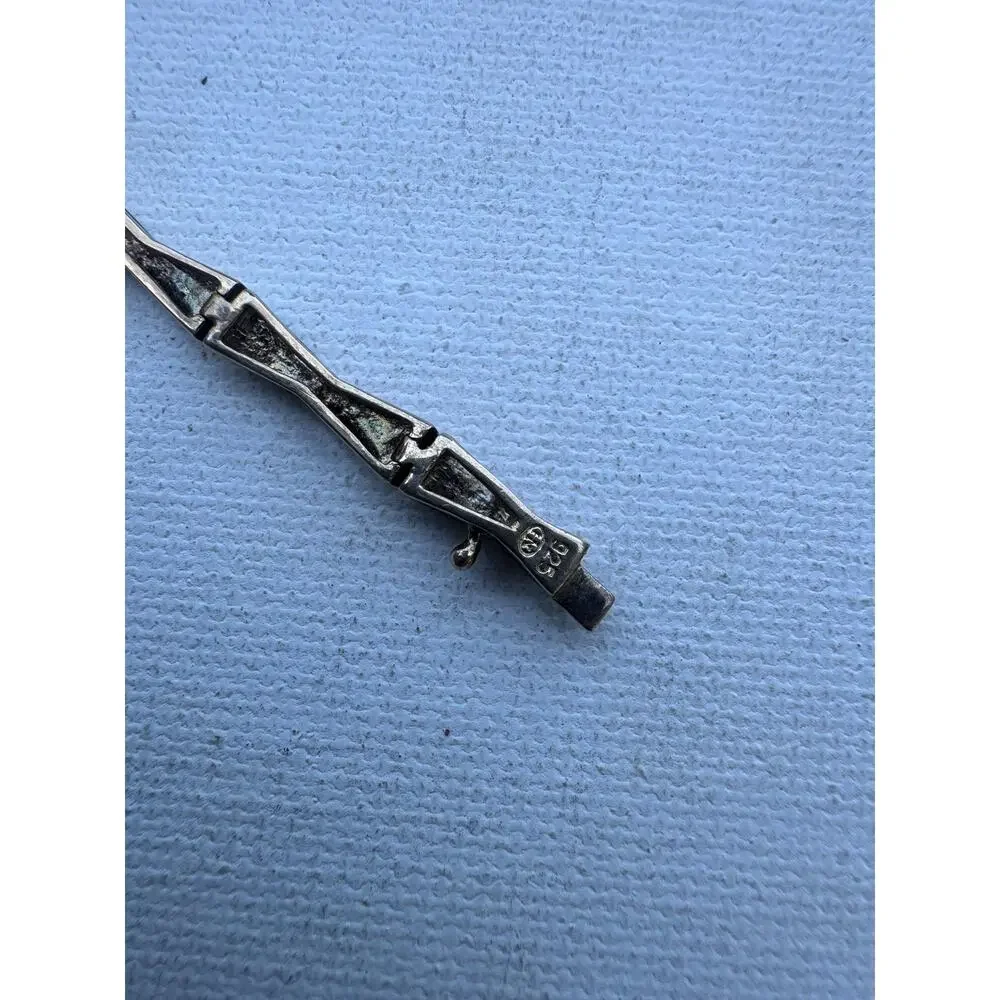 Vintage Sterling Silver Tennis Bracelet with 2 Small Diamonds on Clasp 7.5